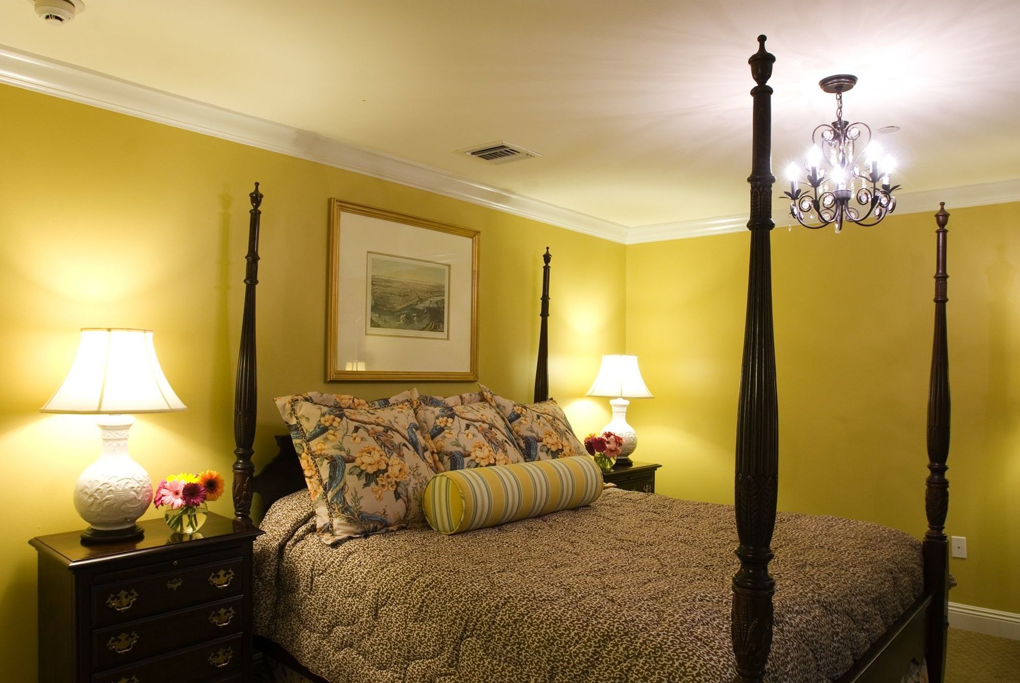 Bienville House Hotel New Orleans Room photo